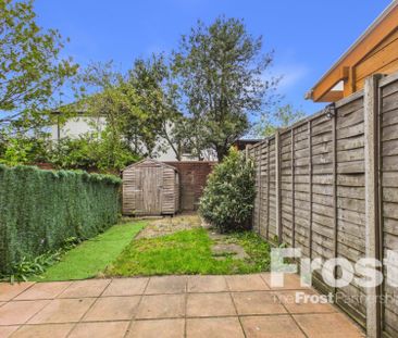 Becketts Close, Feltham,TW14 - Photo 3