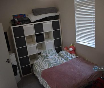 2 bedroom detached house to rent - Photo 3