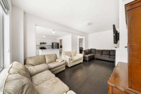 For Lease - 196 Limestone Lane, Shelburne, Ontario - Photo 2