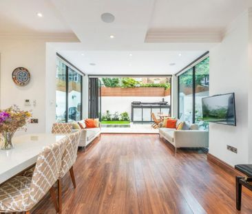 3 bedroom maisonette to rent - Photo 1