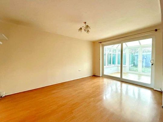 Statham Court, Bracknell, Berkshire, RG42 - Photo 1