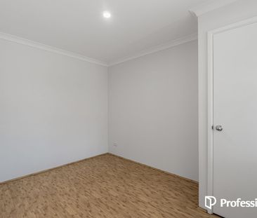 Spacious, Stylish & Low-Maintenance Living - Photo 5