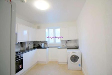 High Street North, East Ham, E6 - Photo 5