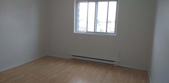 POINTE AUX TREMBRES 4 1/2 LIBRE 1ER JANVIER 2026 - Photo 2