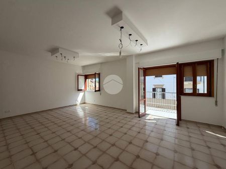 Appartamento corso A. Amedeo 74, Zisa, Palermo - Photo 2