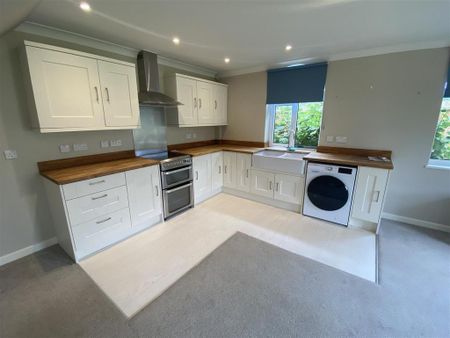 1 bedroom terraced house to rent - Photo 3
