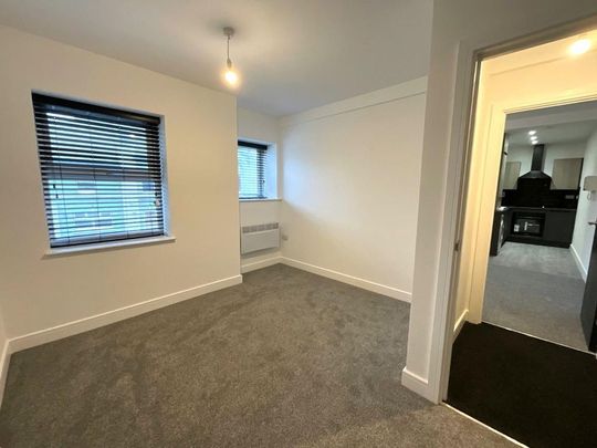 1 bedroom flat to rent - Photo 1
