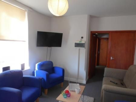 South Road, West Bridgford, NG2 - Photo 1