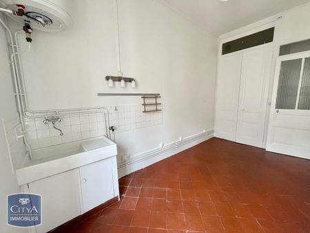 Location Appartement 1 pièce 34m² LYON 6ème - Photo 5