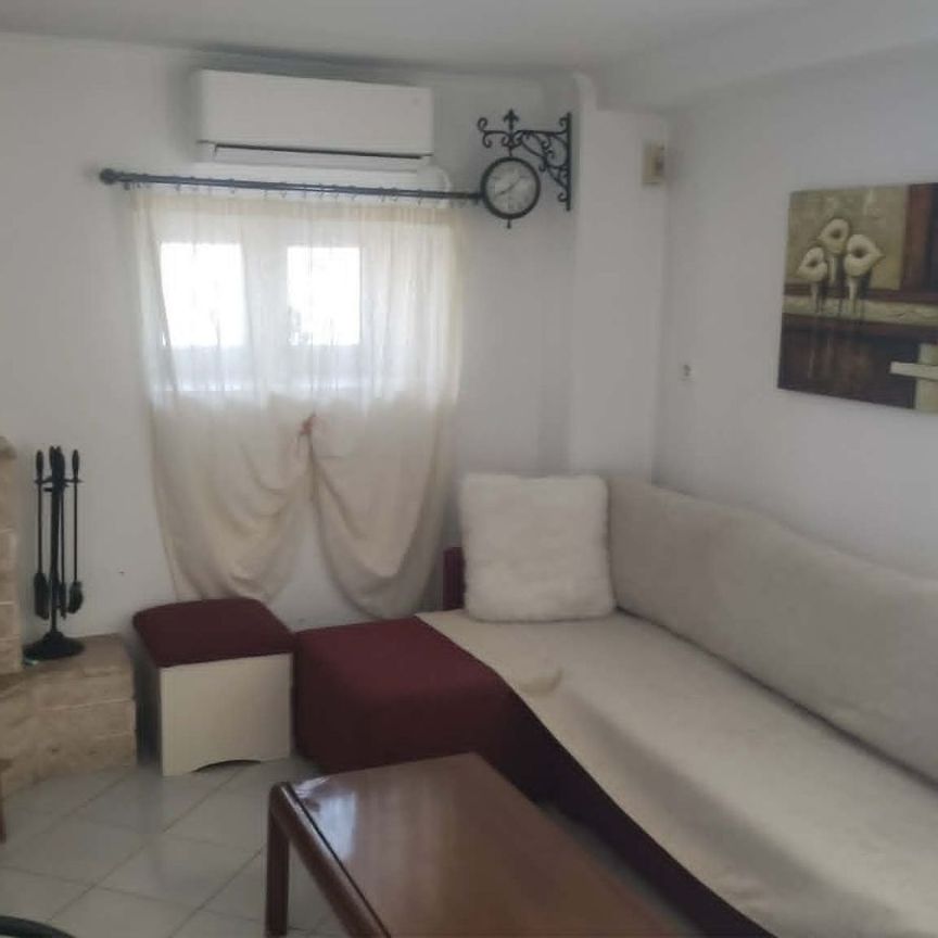 Διαμέρισμα για ενοικίαση Βρασνά (Άγιος Γεώργιος) - Photo 1