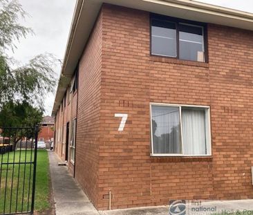 TWO BEDROOM UNIT! - Photo 4