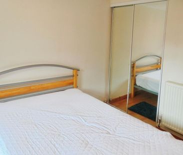 1 bedroom ground floor flat to rent - Photo 3
