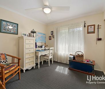 3 BEDROOM UNIT IN EXCELLENT LOCATION - Photo 5