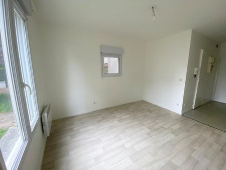 Location Appartement 1 pièce 20m² TOURS 37200 - Photo 3