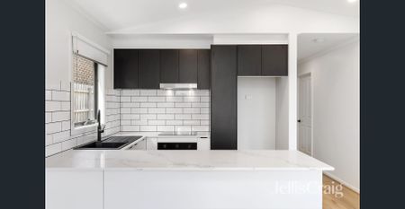 Brand New Private Rear Cottage with Secure Access - Photo 4