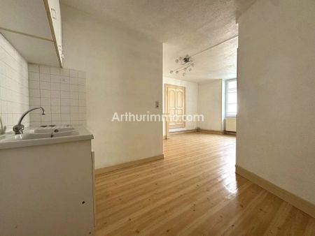 Location Appartement 2 pièces 43 m2 à Lons-le-Saunier - Photo 4