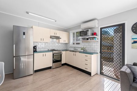 1/80 Selwyn St, Merewether NSW 2291 - Apartment For Rent | Domain - Photo 5