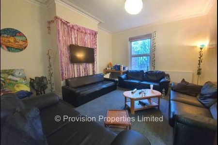 6 Bedroom Student Lets Leeds - Photo 3