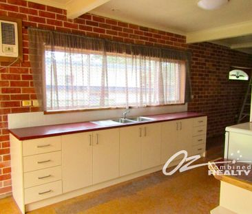 SPACIOUS 2 BEDROOM HOME Including Internet & Water Usage - Photo 5