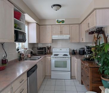 For Lease - 25 Wice Road, Barrie, Ontario - Photo 5