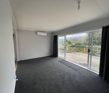 17 Amundsen Grove, Stokes Valley - Photo 6