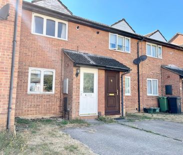 2 bedroom terraced house to rent - Photo 2