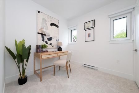 Brand New 3 Bed Townhome In Grandview Woodland - Photo 5