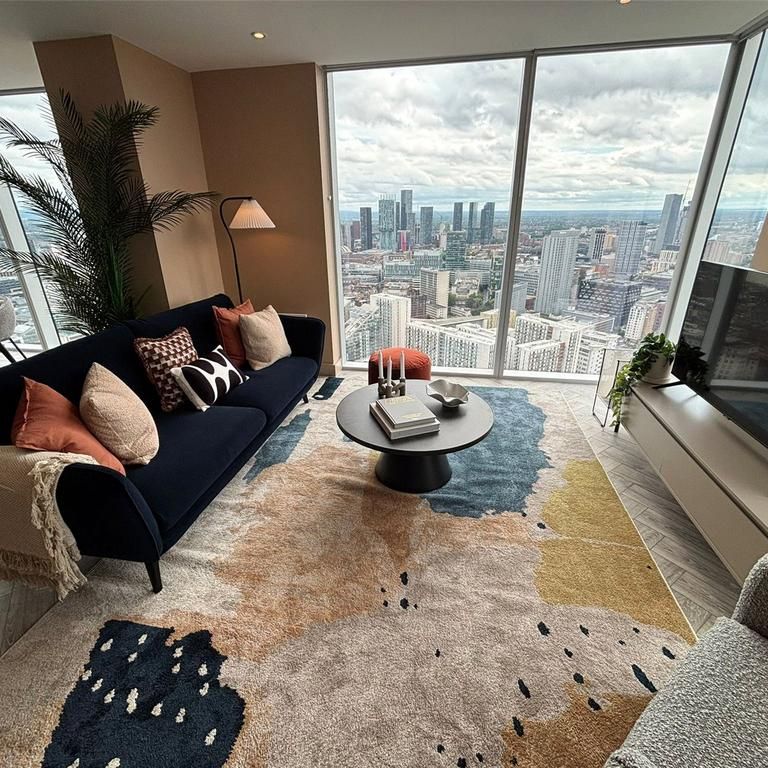 3 bedroom apartment to rent - Photo 1