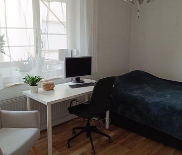 Gemütliche möblierte Wohnung zur Zwischenmiete in top Lage - Photo 3