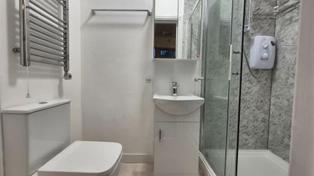 1 bedroom apartment to rent - Photo 5