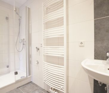 Wanne & Dusche / Helle Räume - Photo 4