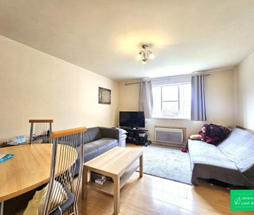 2 bedroom flat to rent - Photo 6