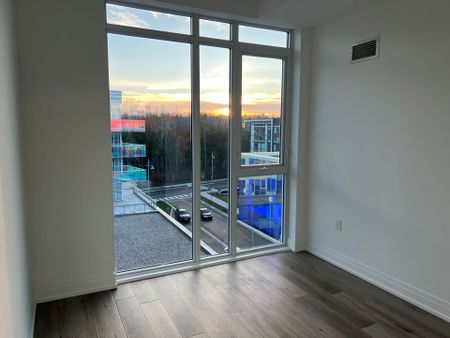 For Lease - 333 Sunseeker Avenue Unit# 616, Innisfil, Ontario - Photo 3