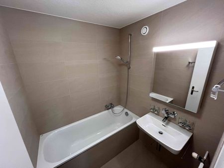 4.5 Zimmer, 87 m², 1. Stock - Photo 3