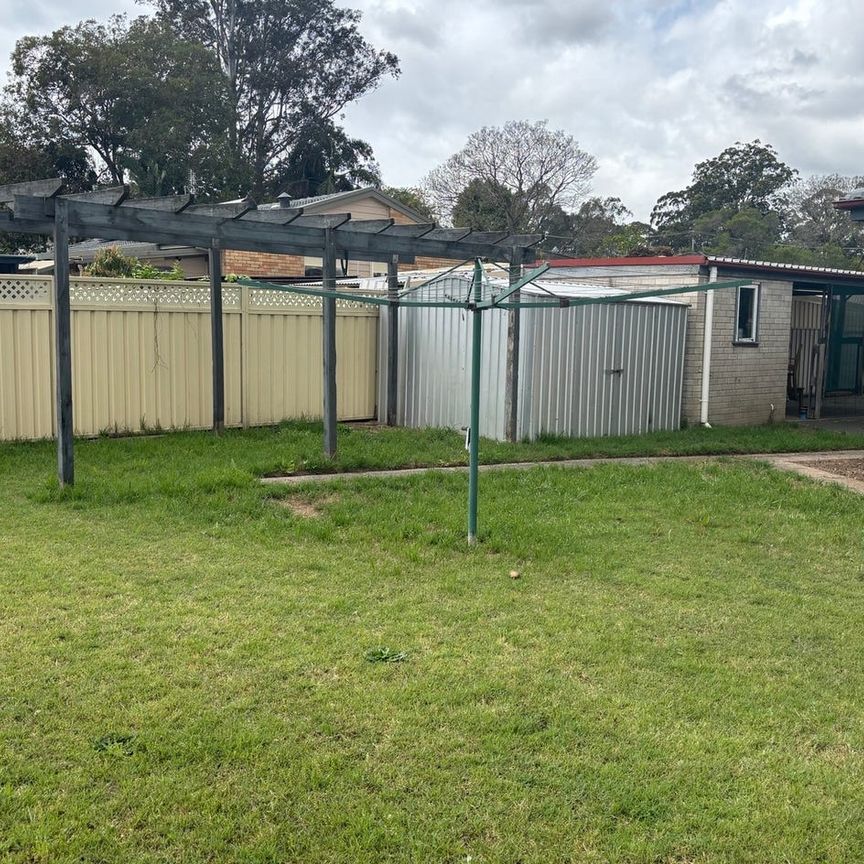 FAMILY HOME – FRESHLY PAINTED & READY TO MOVE IN - Photo 1
