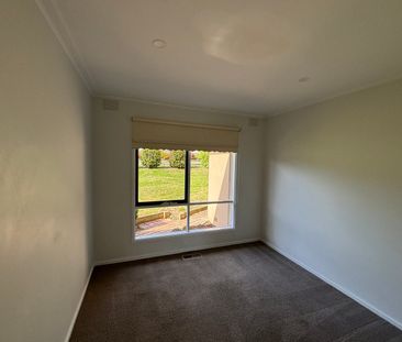 80 Roseman Road, Chirnside Park - Spacious Family Home in a Prime C... - Photo 2