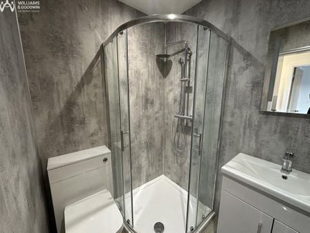 2 bedroom semi-detached house to rent - Photo 5