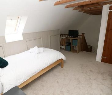 3 bedroom barn conversion to rent - Photo 5