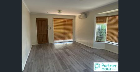 Three-Bedroom Townhouse Near CBD - Photo 3