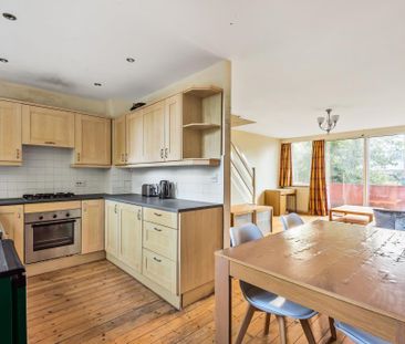 4 bedroom townhouse to rent - Photo 4