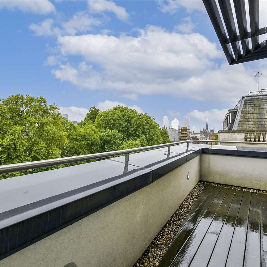 A modern duplex three bedroom apartment with terrace. - Photo 1