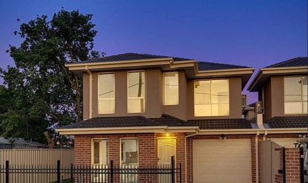 Spacious 2-Bedroom Home in Broadmeadows - $500 per Week - Photo 4