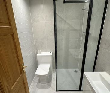 Studio to rent - Photo 6