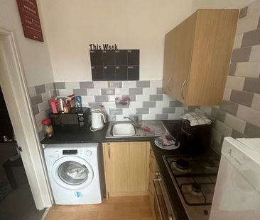 1 Bed Flat, Haddon Road, CH42 - Photo 4