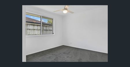 Spacious Family Home with New Internal Paint and Carpet! - Photo 3