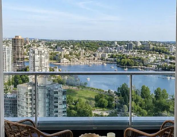 Panoramic Ocean & Harbor View Condo — 1 Bedroom+ Den Condo Unit - Photo 1