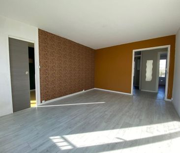 Location Appartement 3 pièces 61m² LA ROCHELLE 17000 - Photo 2