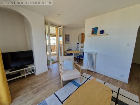 Location Appartement 3 pièces 69m² NICE 06300 - Photo 2