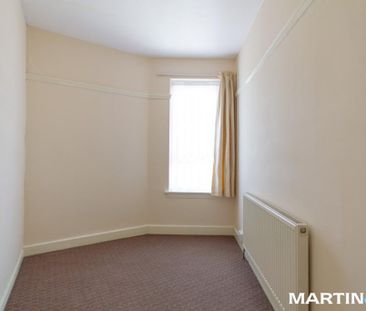2 bedroom maisonette to rent - Photo 1