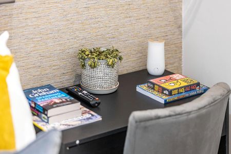 1 bedroom serviced apartment to rent - Photo 2